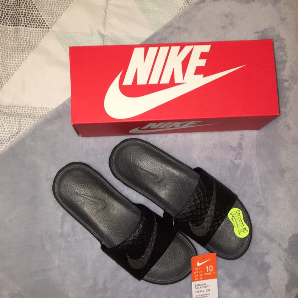 NWT Nike slides